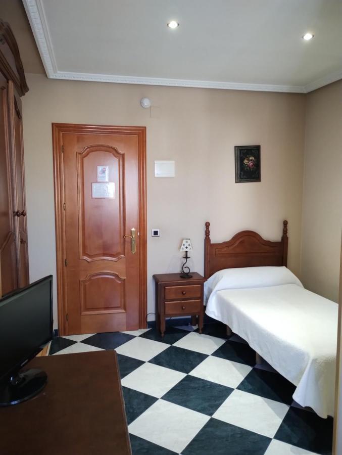 Hostal San Antonio Iscar Rom bilde