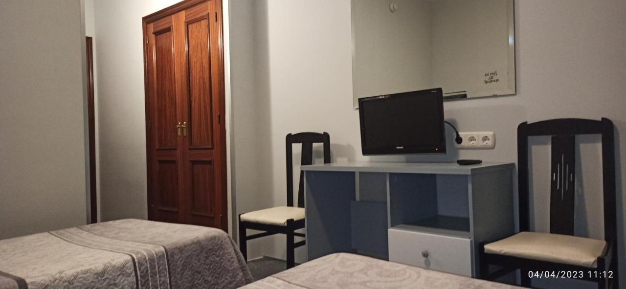 Hostal San Antonio Iscar Eksteriør bilde