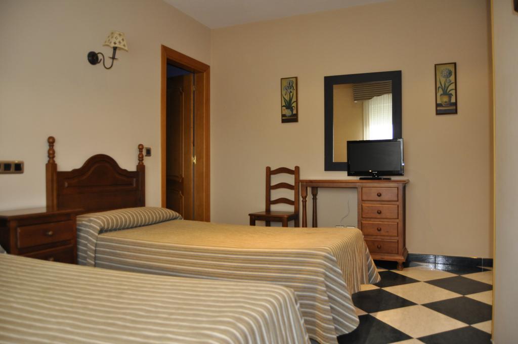 Hostal San Antonio Iscar Eksteriør bilde